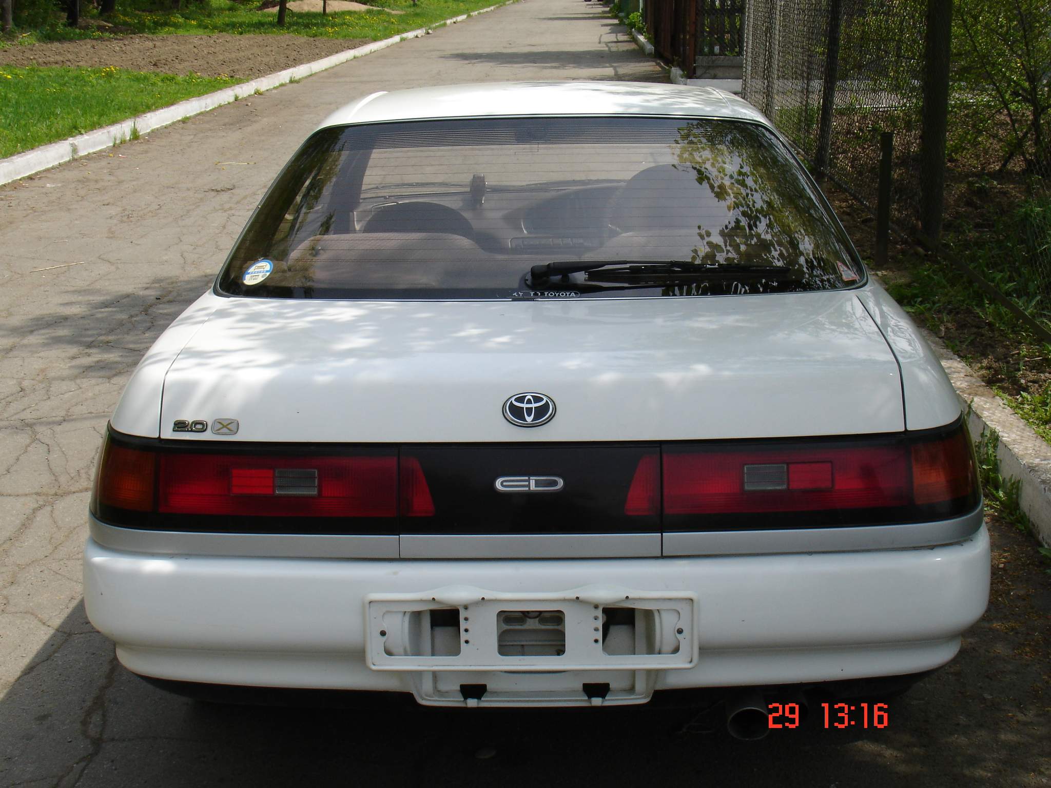 Toyota carina ed st205